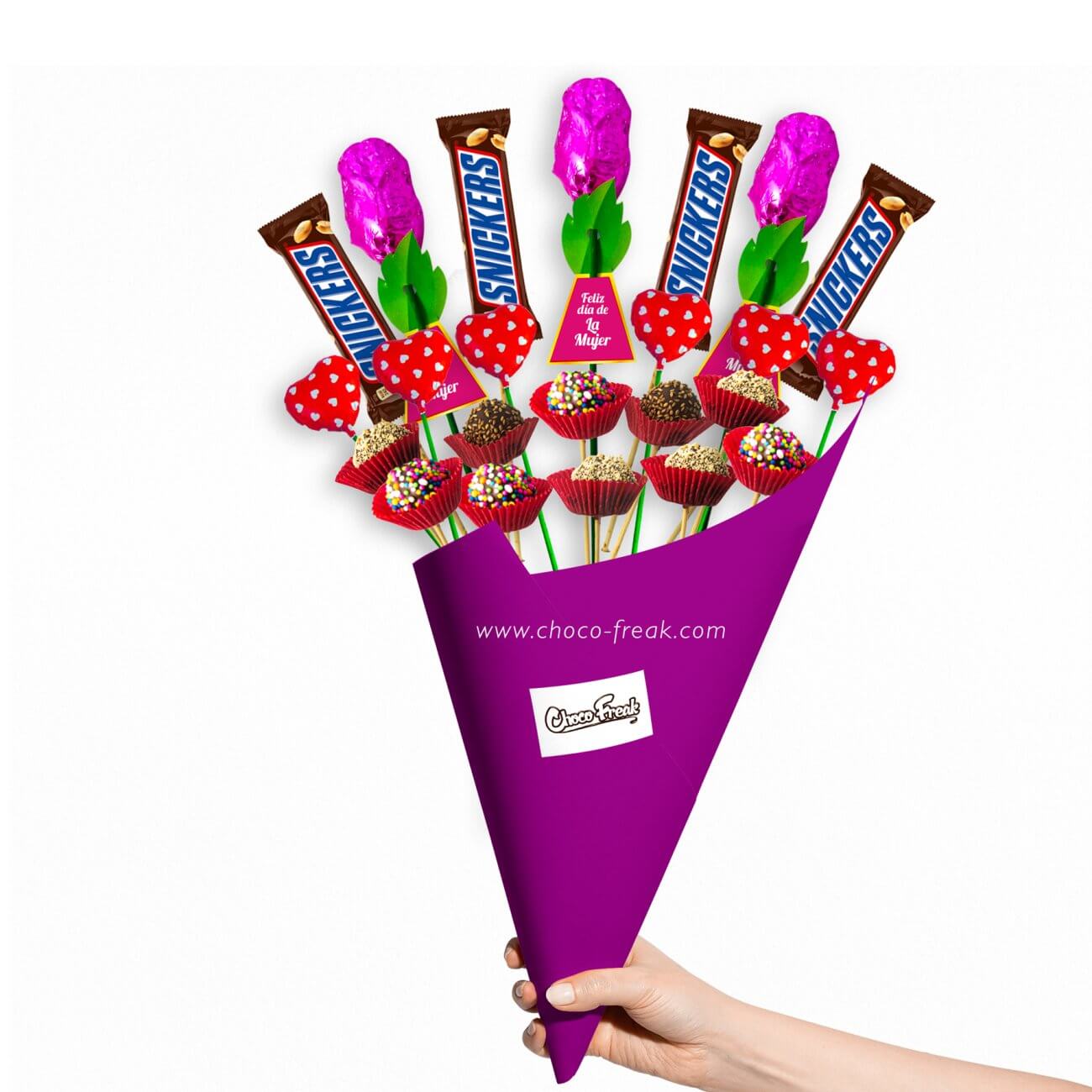 Bouquet con rosas, trufas y chocolates finos. Chocolates con envío a domicilio en Quito, Guayaquil y todo el Ecuador.